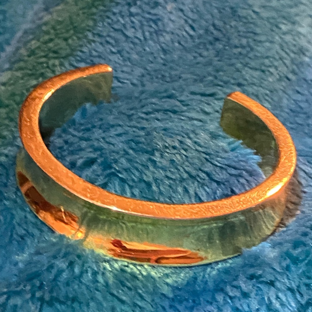 RARE RLL RALPH LAUREN STATEMENT PIECE!GOLD TONE, LIMITED EDITION, CUFF BRACELET